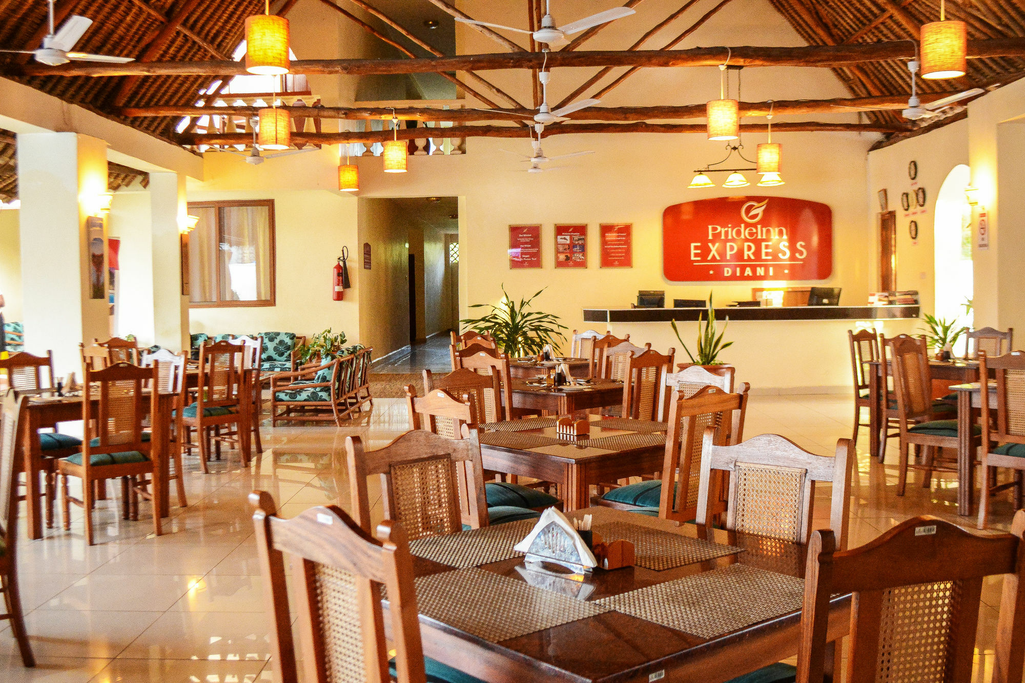 Prideinn Hotel Diani Diani Beach Exteriér fotografie